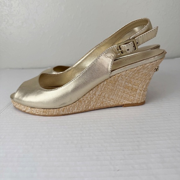 Lilly Pulitzer gigi gold metallic wedge sandal heels singback 8.5 - Picture 5 of 13
